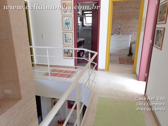 Hall de acesso banheiro e quartos piso superior